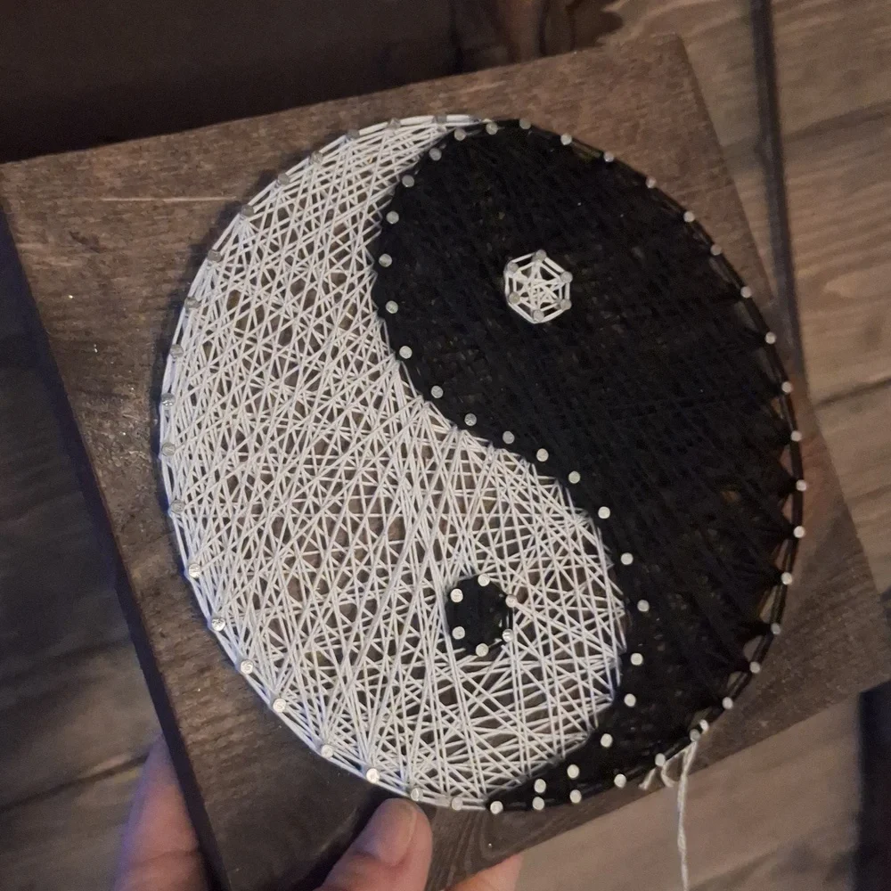 Ying&Yang Handmade String/Nail Art - Picture 2 of 4